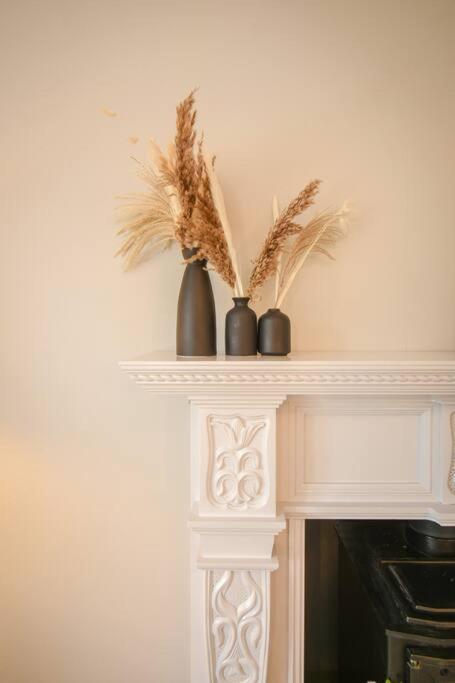 Luxurious & Tranquil Riverside Getaway Great Harwood Екстер'єр фото